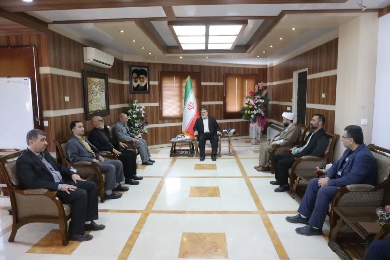 دیدار مدیران ارشد کمیته امداد امام خمینی(ره) استان با استاندار آذربایجان‌غربی