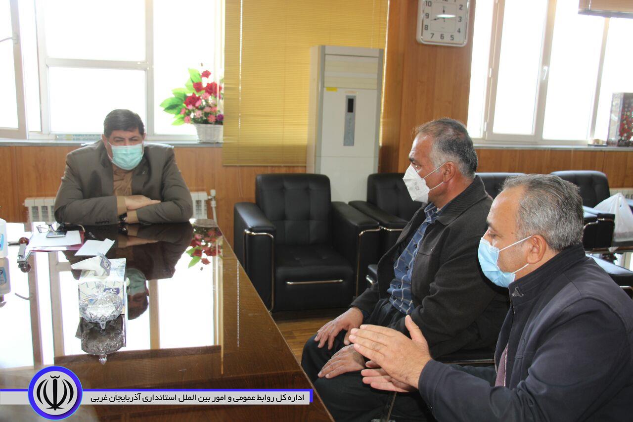 دیدار دهیاران و اعضای شورای روستاها با فرماندار تکاب/ تاکید دکتر حیدری آزاد بر تقویت وجه گردشگری روستاها