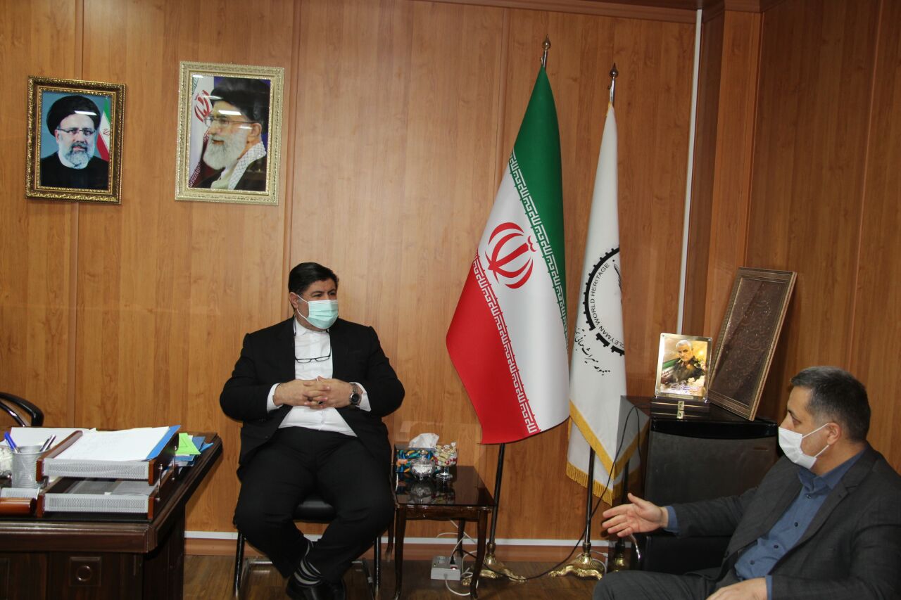 حیدری آزاد: کمیته امداد سهم اعتبارات اشتغالزایی تکاب را افزایش دهد