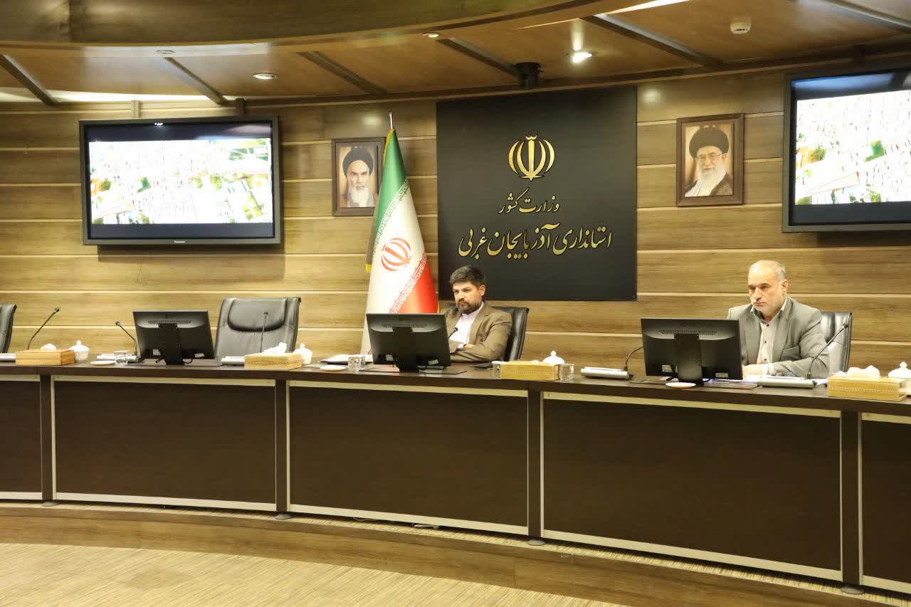 مدیران برای اجرایی شدن طرح‌های حوزه شنبه‌های محرومیت‌زدایی در ارومیه تلاش کنند