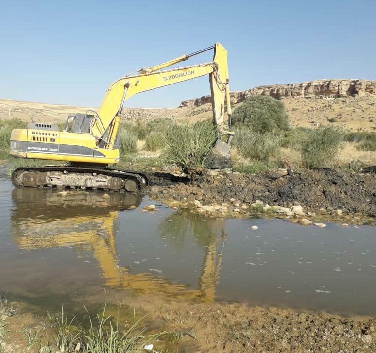 فرماندار:  مشکل کم آبی 18 روستای تکاب سریع رفع شد