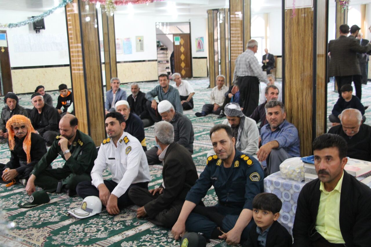 برگزاری  جشن هفته وحدت در تکاب باحضور فرماندار