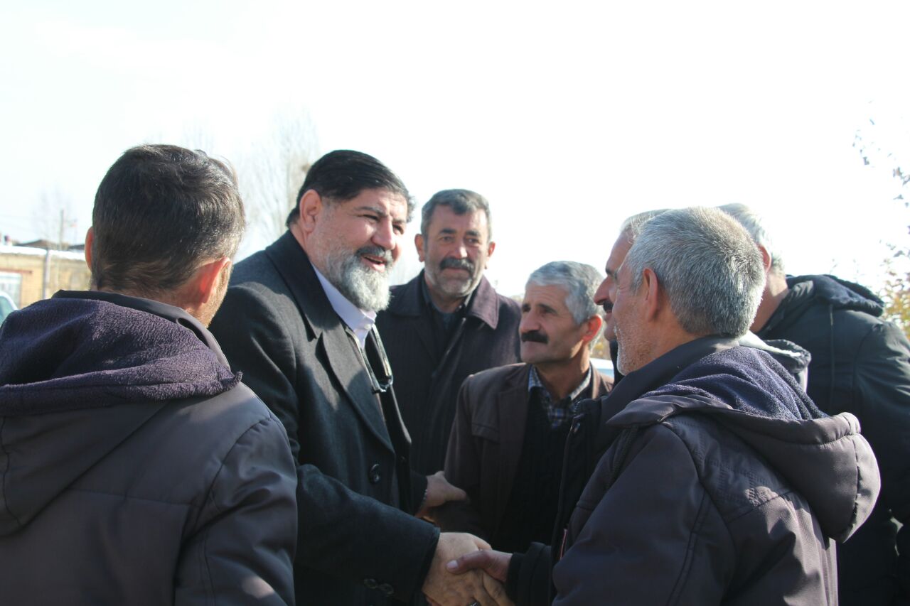 حضور بی واسطه فرماندار تکاب در جمع اهالی روستای چپدره