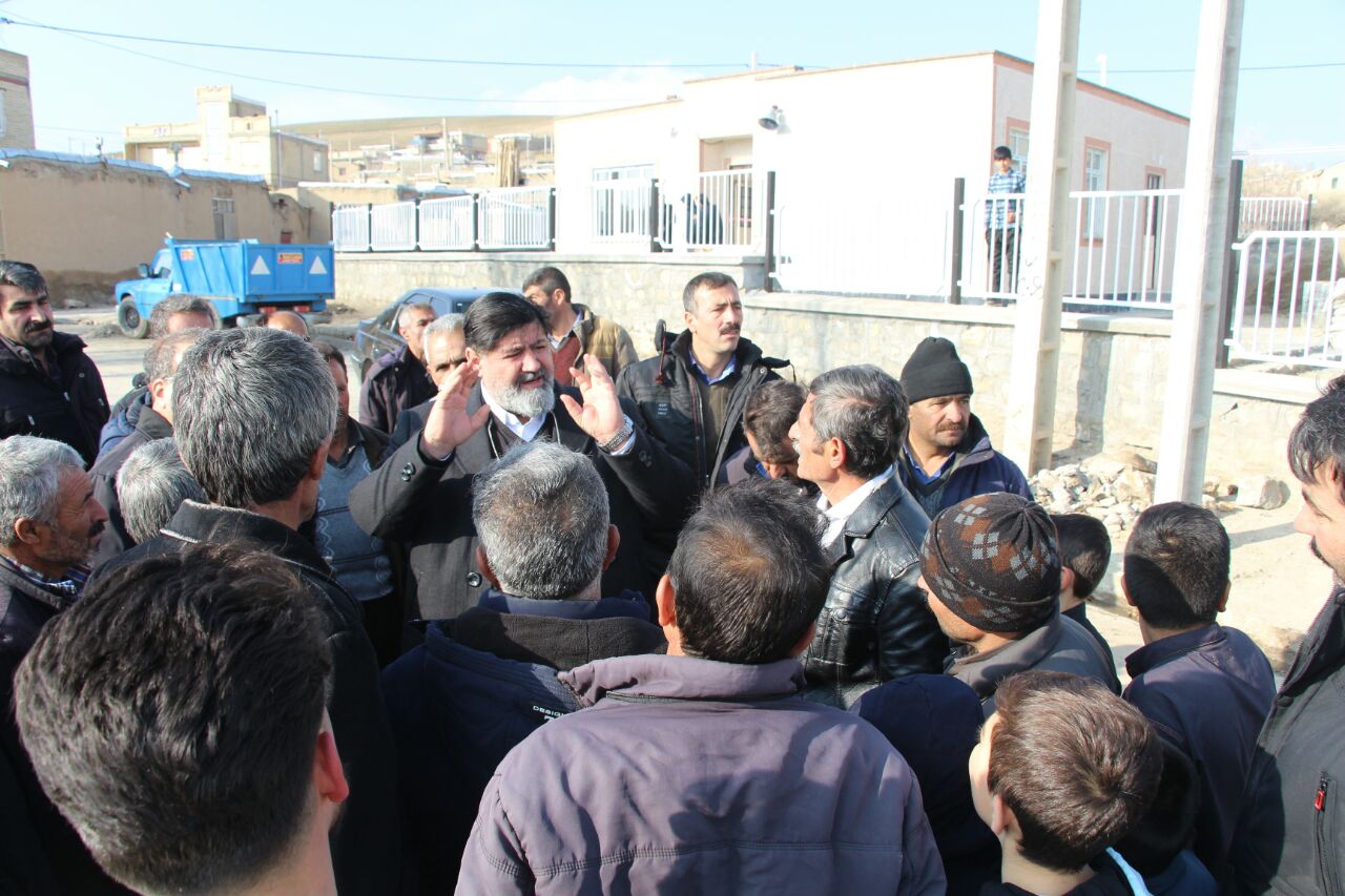 حضور بی واسطه فرماندار تکاب در جمع اهالی روستای چپدره