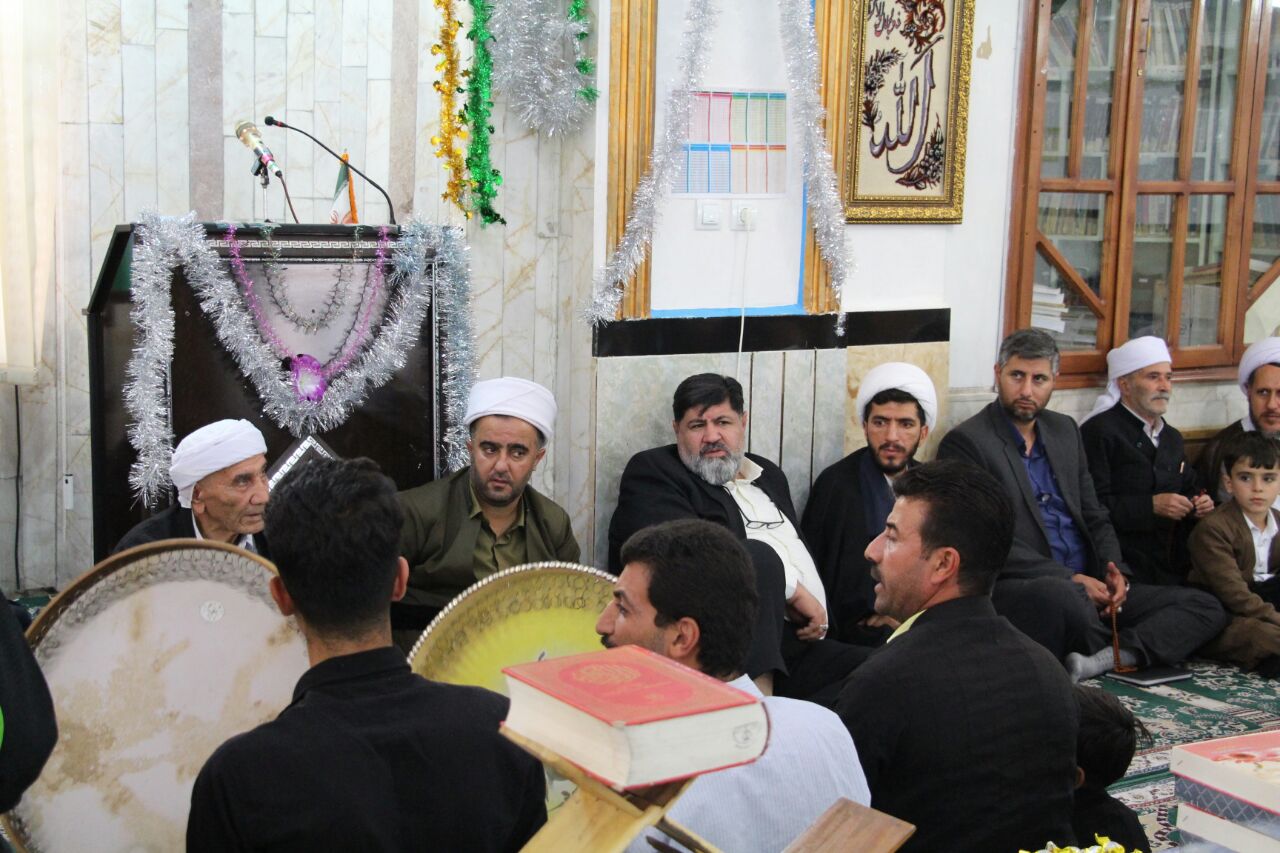 برگزاری  جشن هفته وحدت در تکاب باحضور فرماندار