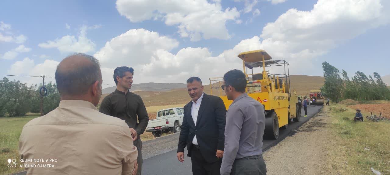 جاده روستای قینرجه تکاب آسفالت شد