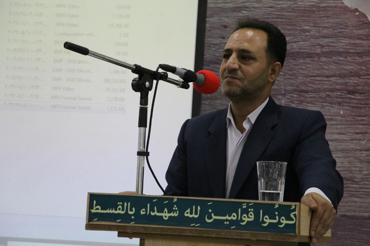 حضور فرماندار تکاب در آیین گرامیداشت هفته فراجا