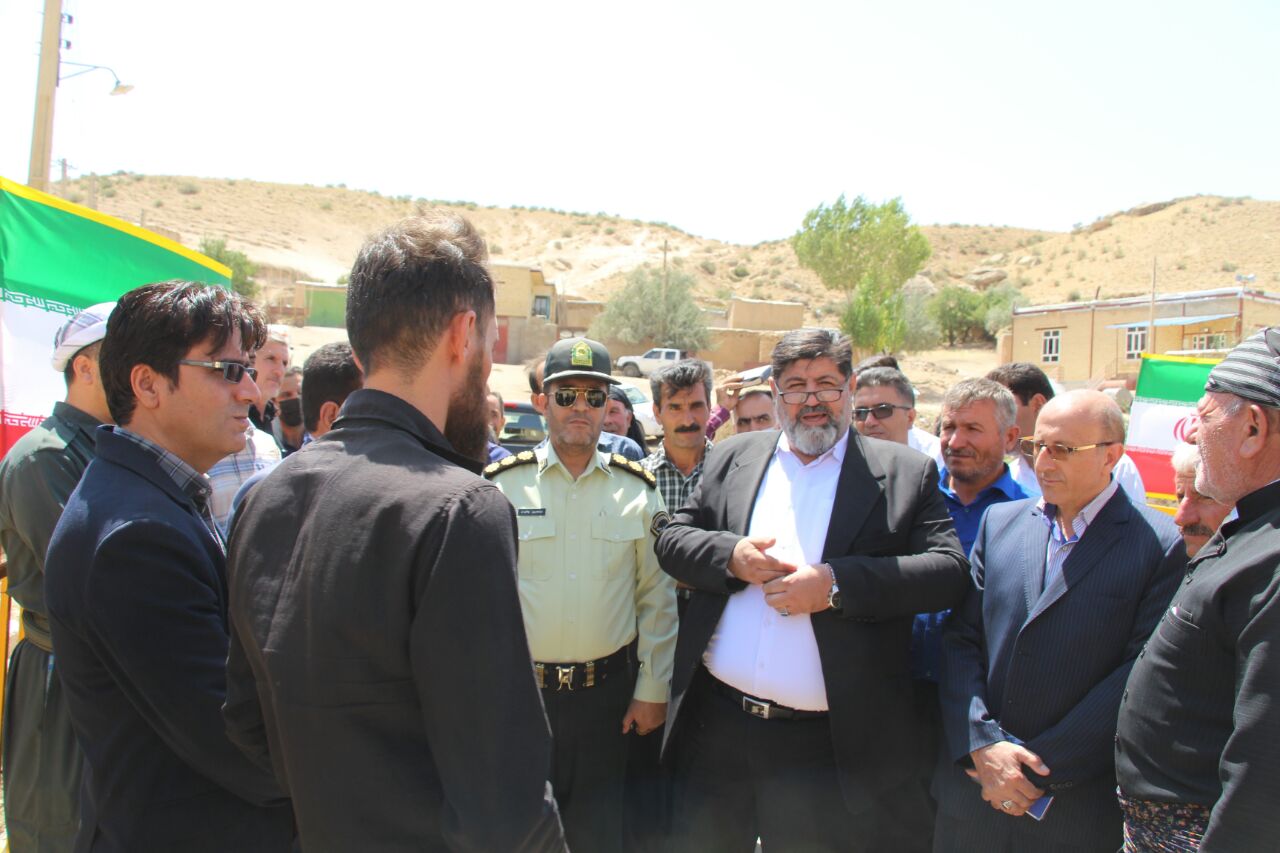 آیین های افتتاح طرح های توسعه ای تکاب به مناسبت هفته دولت