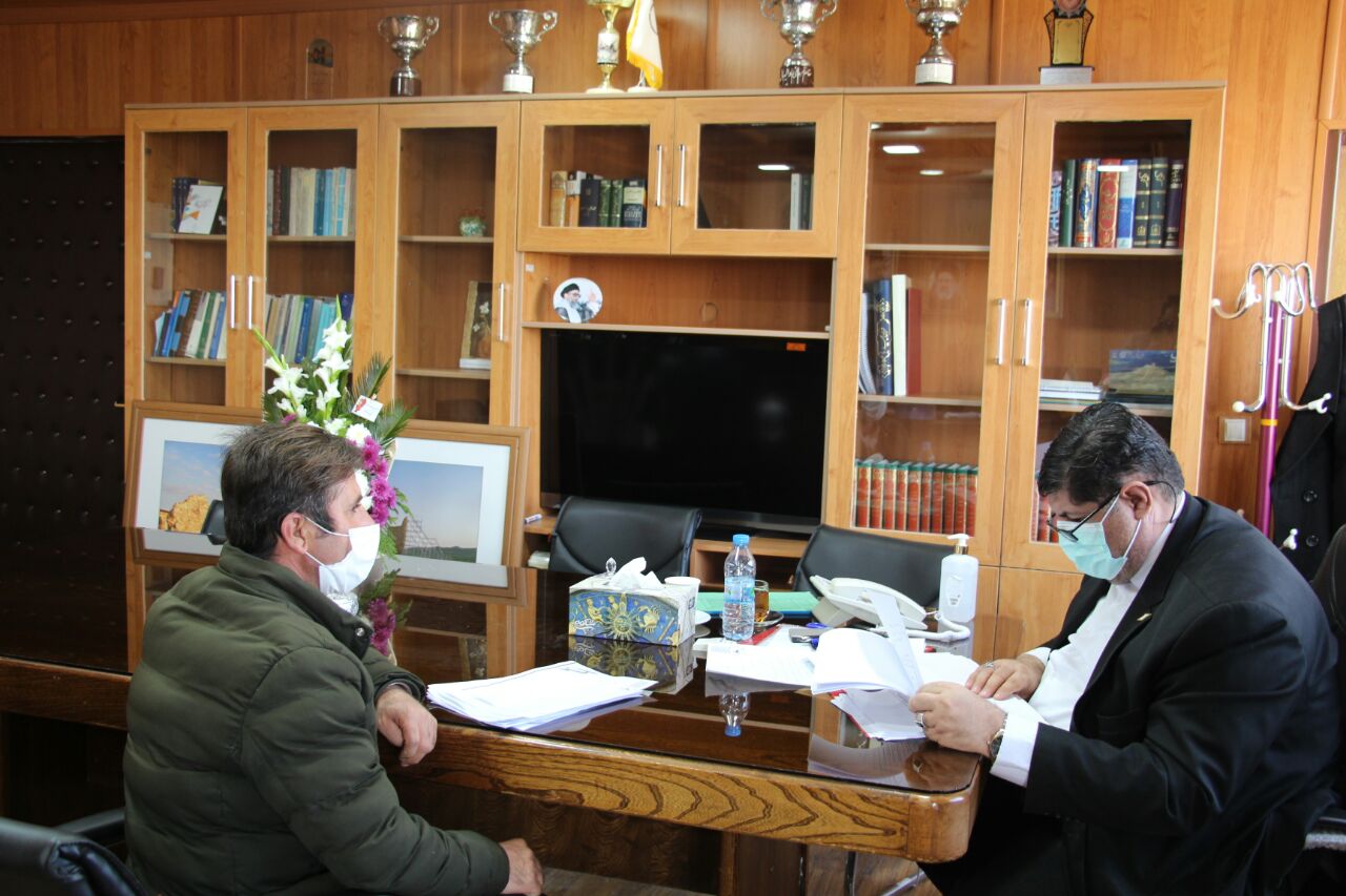 دیدار مردمی 6 ساعته فرماندار تکاب