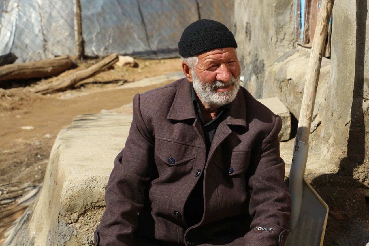 بازدید میدانی فرماندار تکاب از روستای تمای