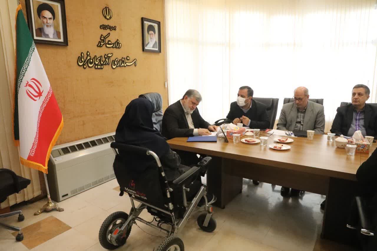 ملاقات مردمی استاندار آذربایجان غربی