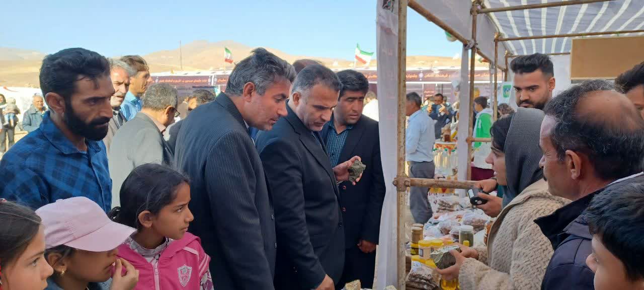 پایان نخستین جشنواره فرهنگی و گردشگری تخت‌سلیمان درتکاب