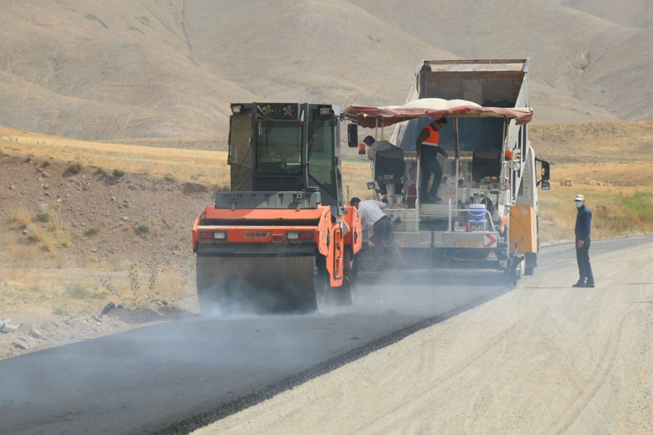 افتتاح و کلنگ زنی 73 طرح توسعه ای ارمغان دولت سیزدهم برای تکاب