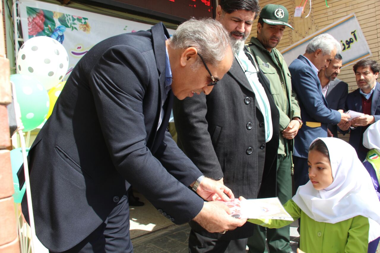 برگزاری مراسم جشن نیکوکاری در تکاب