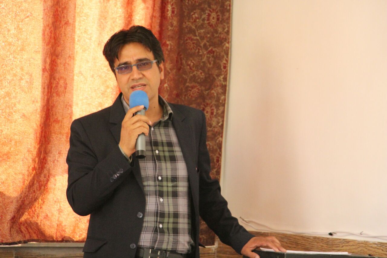 آیین های افتتاح طرح های توسعه ای تکاب به مناسبت هفته دولت