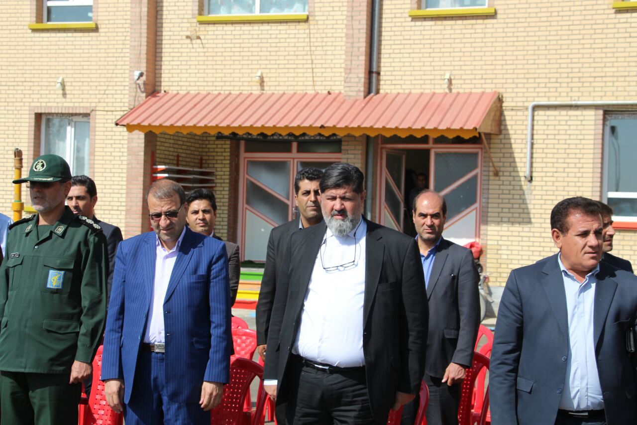 آغاز المپیاد ورزشی دانش آموزان تکاب باحضور فرماندار