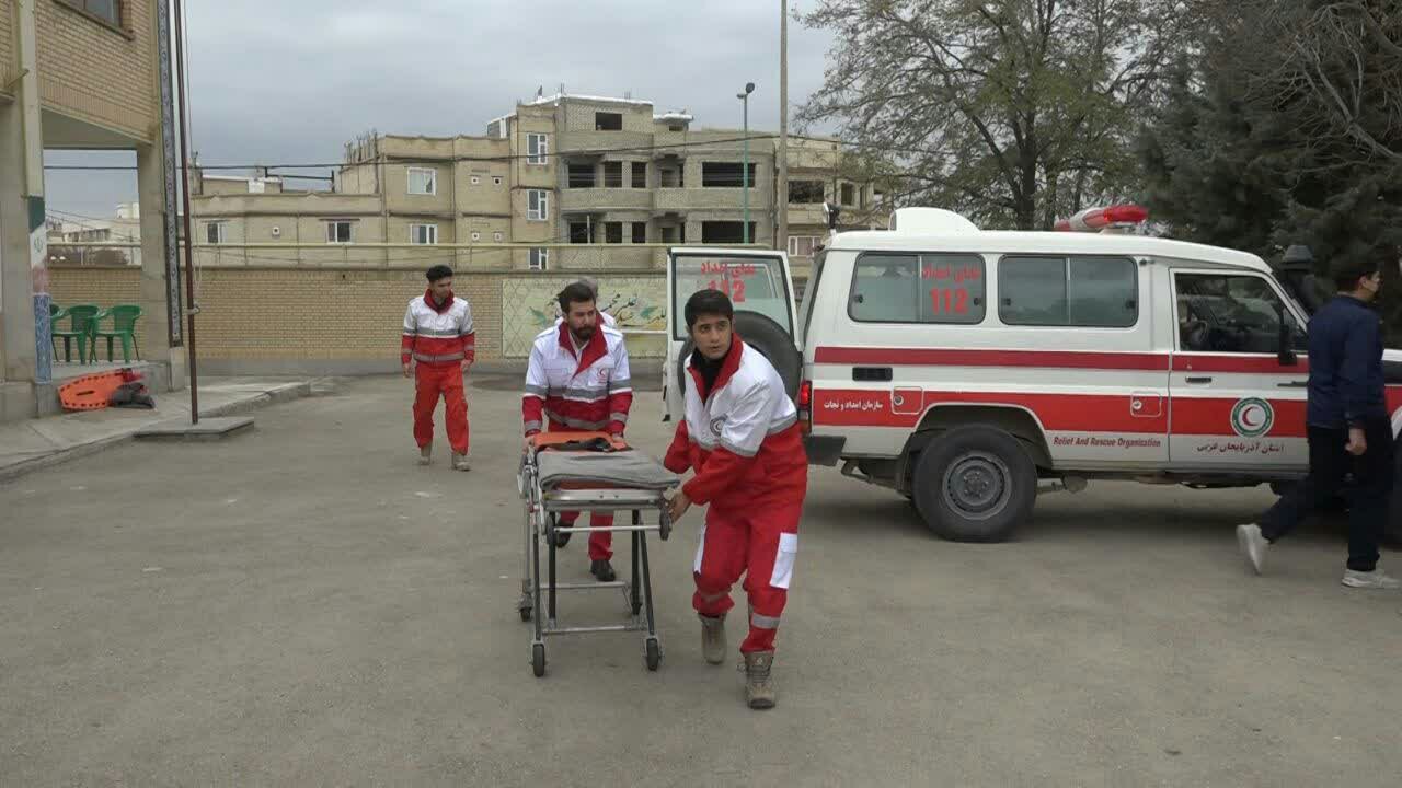 اجرای مانور زلزله در تکاب